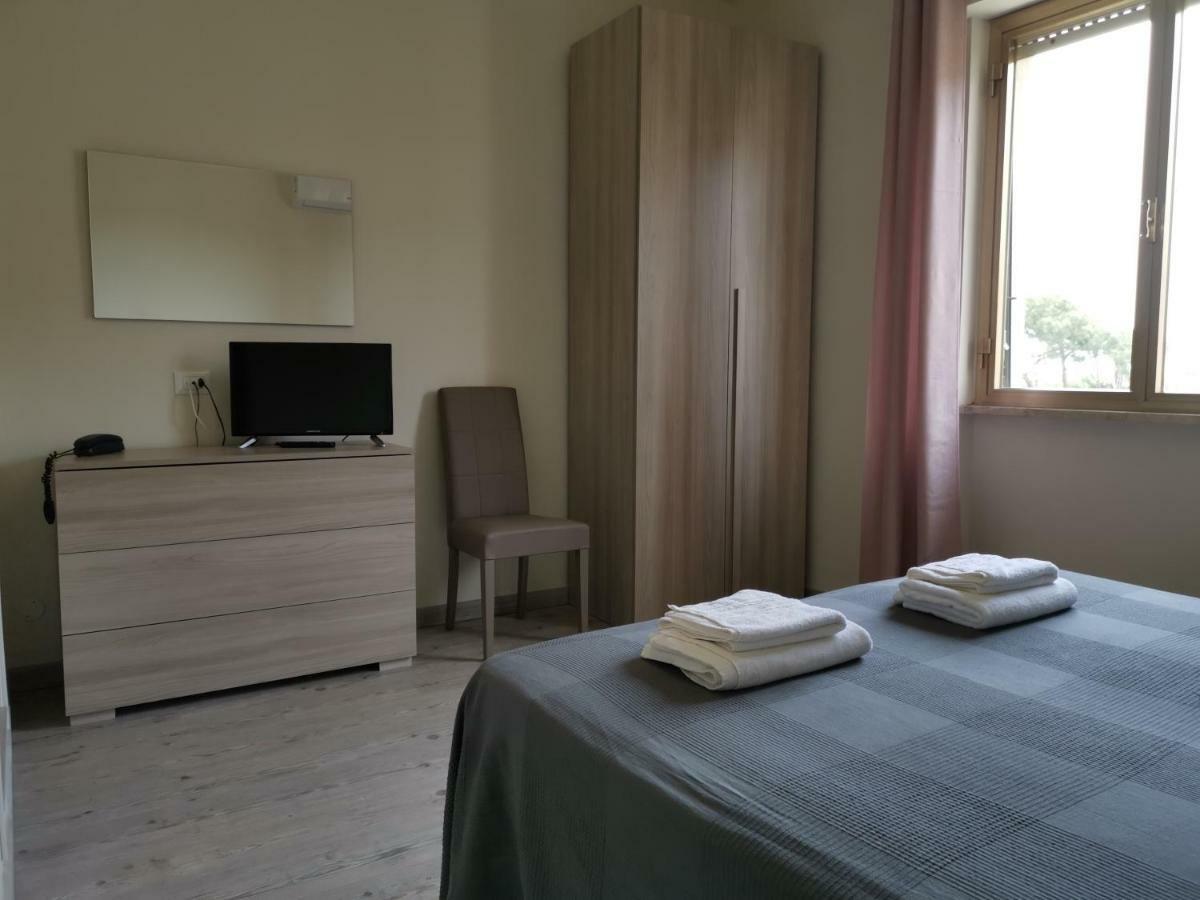 Hotel La Pineta Καρράρα Εξωτερικό φωτογραφία